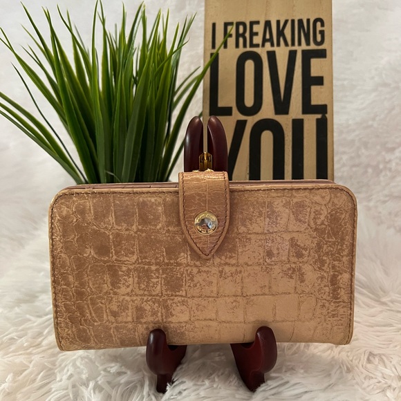 🎉HP🎉 Miu Miu Wallet - Picture 3 of 14